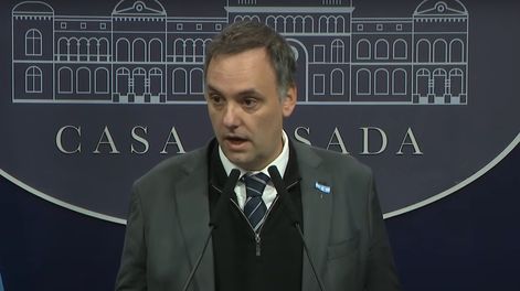 Habló Adorni en medio del escándalo por las coimas: El tiempo es el único juez que siempre revela la verdad.