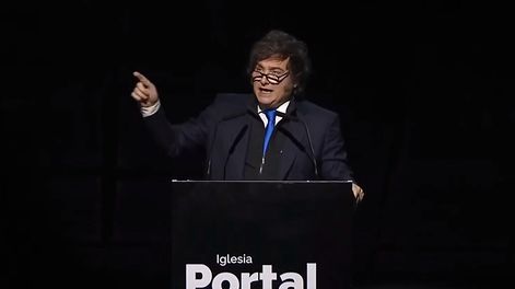 javier Milei acusó a los gobernadores de querer destruir al gobierno porque impulsan proyectos para mejorar la coparticipación federal.