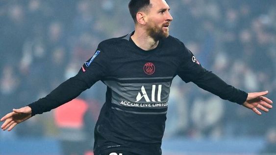 El futbolista argentino contrajo Covid-19, así lo informó el club parisino.