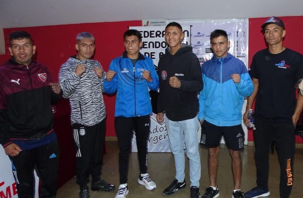 El boxeo profesional vuelve al estadio lahserino, donde en pelea de fondo combatirá Lucas Aguilera frente al sanjuanino Martín Garay. / Gentileza.