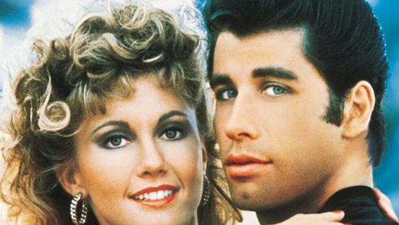 Olivia Newton-John y John Travolta, dos estrellas de Hollywood recordados por participar de este film.