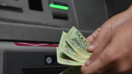 Si se inviertieran, por ejemplo $40.000 en un “plazo Fijo UVA precancelable”, este 13 de junio, se podrá disponer del dinero el 13 de septiembre, más el interés acumulado.