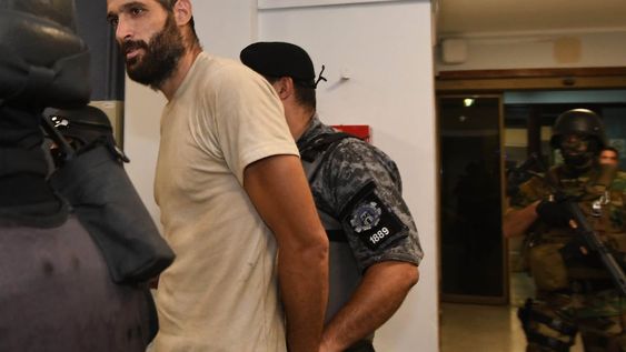 Tras desnudarse en Tribunales y ser llevado a El Sauce, Gil Pereg volvió a la cárcel