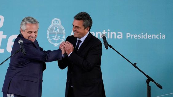 Después del encuentro, Fernández y Massa partirán hacia la localidad bonaerense de Salliqueló por la firma de los contratos para iniciar la obra civil del gasoducto Néstor Kirchner.