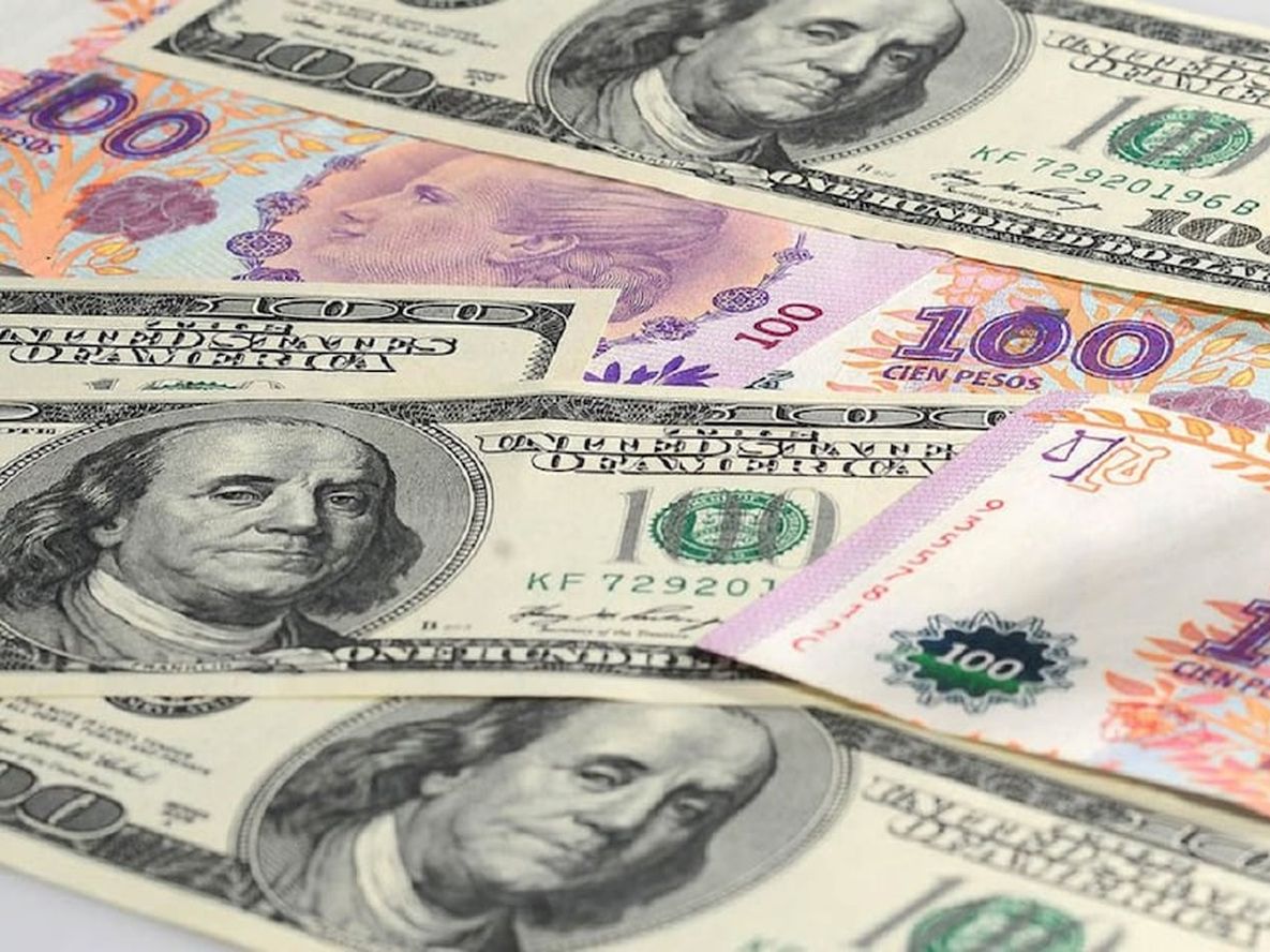 El dólar blue ya se vende en $322 en Mendoza