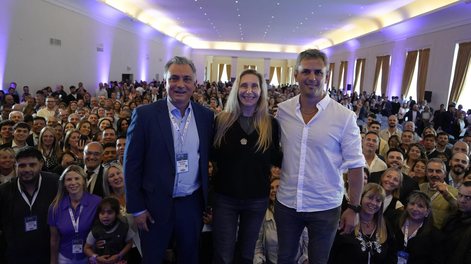 Karina Milei encabezó el evento libertario en Mar del Plata junto a Martín Menem y Sebastián Pareja.