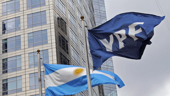 Las falsas inversiones en YPF en el ranking de las estafas más usuales. Archivo.