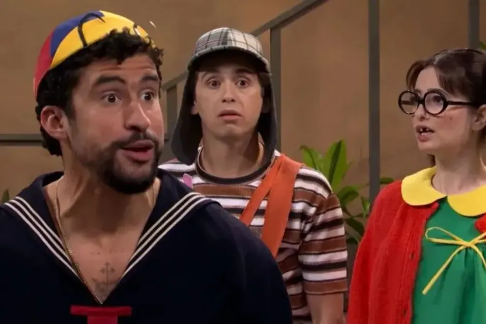 Bad Bunny respondió a quienes cuestionaron su decisión de dar el show de medio tiempo en el Super Bowl. Además, homenajeó a El Chavo del 8.