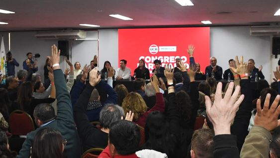 Ministros, intendentes y familiares: estos son los nombres más resonantes que conforman el Congreso de la UCR