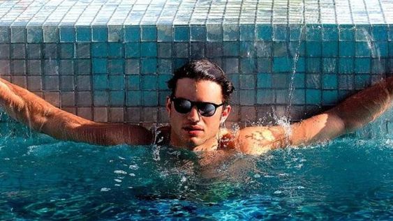 Mal momento: apareció una foto de Ashton Kutcher con su amante