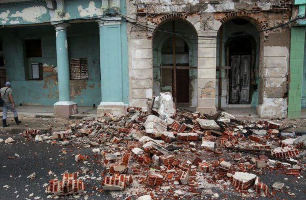 Postales de lo que dejó el devastador terremoto en Cuba. Foto: Redes.