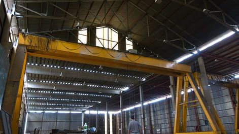 Los Andes | La industria fue, después del agro, el sector que más caída de actividad tuvo en 2023, tanto en Mendoza como a nivel nacional. Foto: Orlando Pelichotti / Los Andes