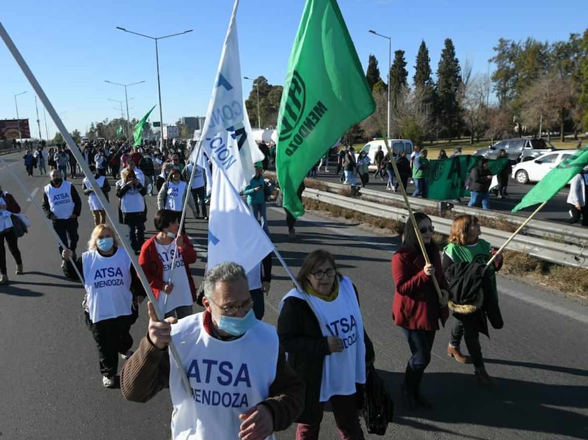 En Aconcagua Radio, la Secretaria General de ATSA, Patricia Irrutia, habla sobre nuevo convenio