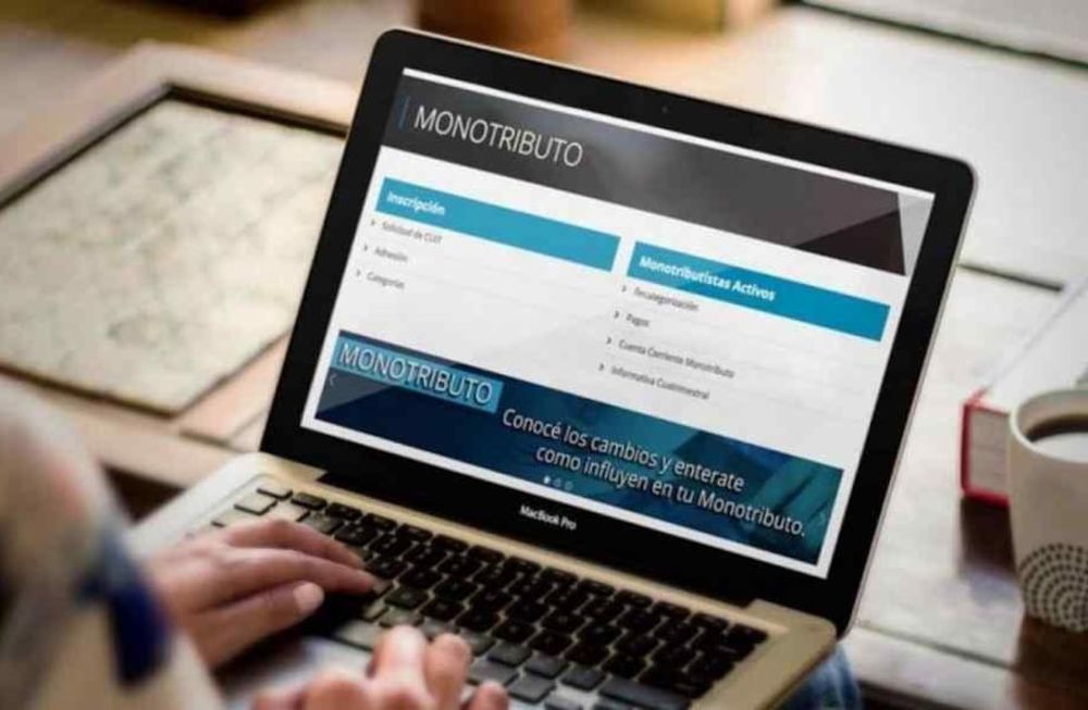 Los contribuyentes deben haber pagado las 12 cuotas correspondientes al año calendario en tiempo y forma. / Foto WEB