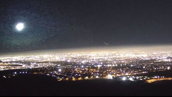 Estas imágenes corresponden al lado chileno. El meteorito cayó en la madrugada de este jueves en zona cordillerana. / Foto: captura de video