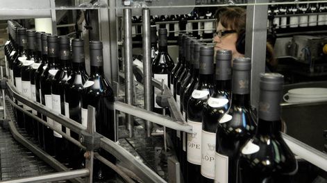 Los Andes | Las exportaciones argentinas de vino fraccionado durante 2021 han alcanzado un récord histórico en valor con un monto total de USD 817 millones FOB (en 2012, se registraron ventas por USD 786 millones FOB).