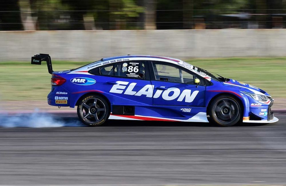Agustín Canapino dominó el viernes del Súper TC2000