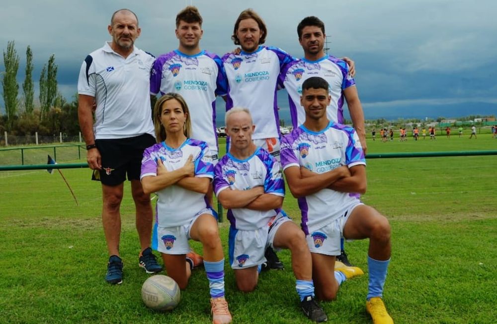 Seis mendocinos y una mendocina jugarán el mundial de Rugby Inclusivo en Irlanda y necesitan ayuda para poder viajar. Foto: Gentileza Los Cuyis XV.