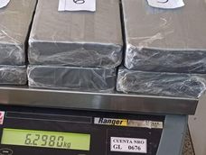 Los más de 6 kilos de cocaína que venían a Mendoza. Gentileza Gendarmería Nacional.&nbsp;