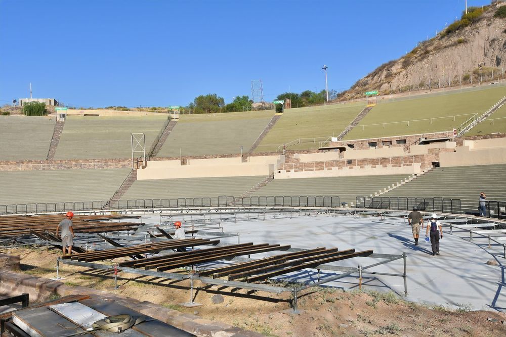 Trabajos en el teatro griego para Vendimia 2025 / Los Andes