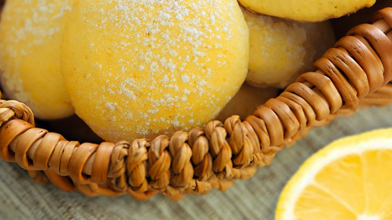 sin manteca, ni grasa ni azucar: como hacer galletitas de limon humedas por dentro y crujientes por fuera