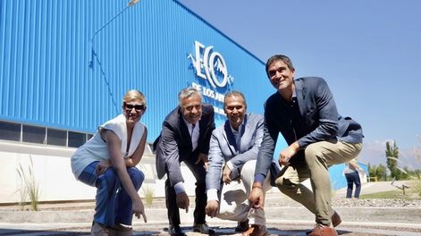 Alfredo Cornejo junto al intendente del PJ de Tunuyán, Emir Andraos. El gobernador activará una negociación por las elecciones 2025.