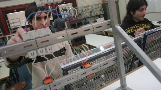 la capacitacion para el trabajo en aconcagua radio: como el itu de la uncuyo lidera con su oferta en mendoza