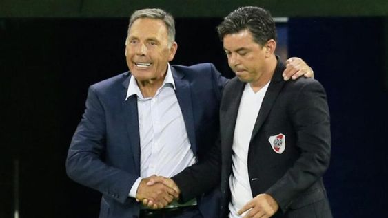 Sin diferencias. Russo y Gallardo saben que sus equipos tuvieron chances para ganarlo, pero que les faltó “sangre fría” en la definición. El cotejo no tuvo mucho vuelo. (Fotobaires)