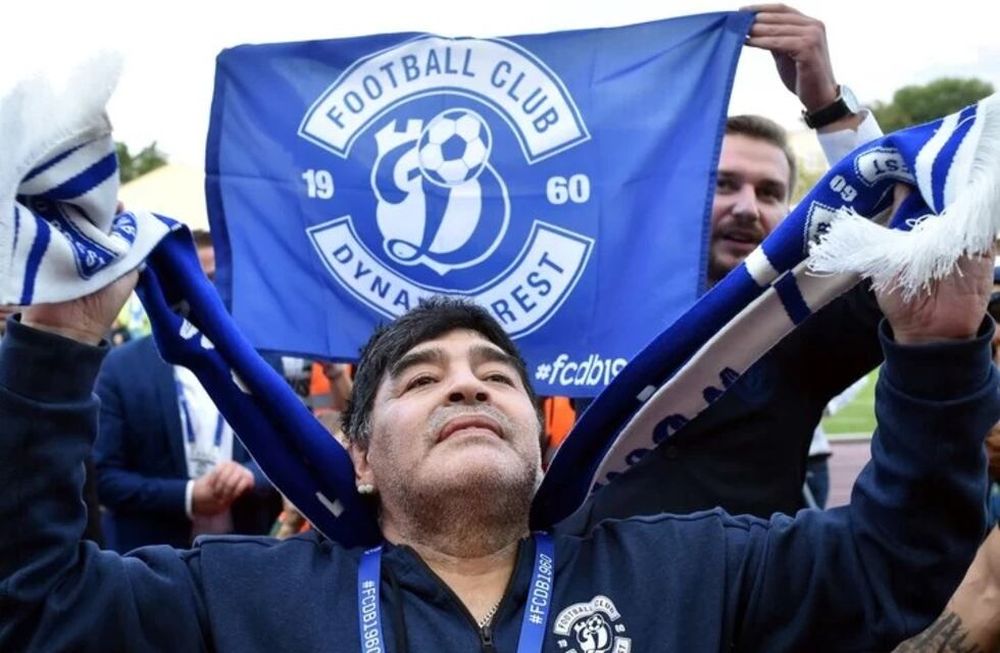 ¿Querés ver un partido de fútbol? Seguí en vivo al equipo de Maradona