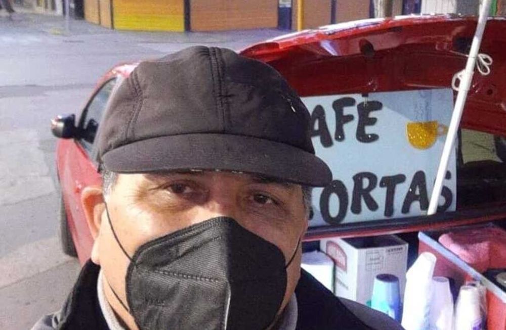 Hugo, un jubilado y trabajador que lucha contra la prohibición de la venta ambulante de Guaymallén