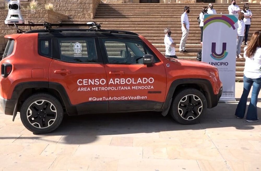 Inicio. El equipo móvil utilizado para llevar adelante el censo del arbolado público fue presentado a fines del año pasado. Foto: José Gutiérrez / Los Andes.