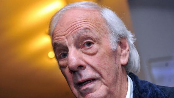 Internaron a Cesar Luis Menotti y crece la preocupación
