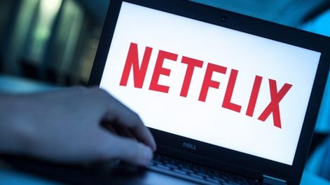 Los Andes | FILED - 17 December 2016, Berlin: The logo of streaming provider Netflix is seen displayed on the screen of a notebook\u002E Netflix reported its second quarter 2020 earnings on Thursday, missing analysts expectations for earnings per share, but beating