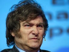 Javier Milei volvió a atacar al periodismo: La gente no odia lo suficiente a estos sicarios con credencial.&nbsp;