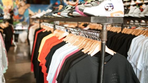 Los precios en un negocio de marca que opera de manera formal son hasta siete veces más altos que los de aquellos que funcionan con un mayor grado de informalidad |Foto: Pexels