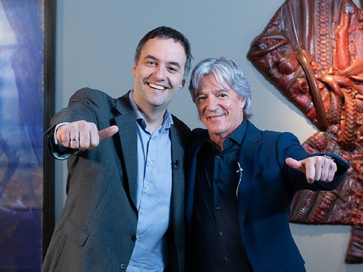 Manuel Adorni junto a su amigo Marcelo Grandio, periodista en la TV Pública y quien amenazó a Vanesa Tossi