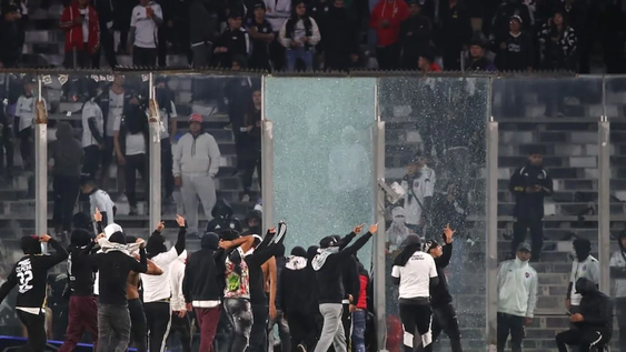 Colo Colo ya comenzó a conocer las sanciones por la invasión&nbsp;