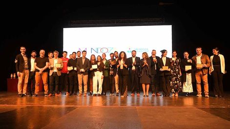 Los Andes | Los ganadores del Premio de Oro de todas las categorías de los premios Best Of Mendoza´s Wine Tourism 2024, que se entregaron en el Auditorio Angel Bustelo. Foto: José Gutierrez / Los Andes