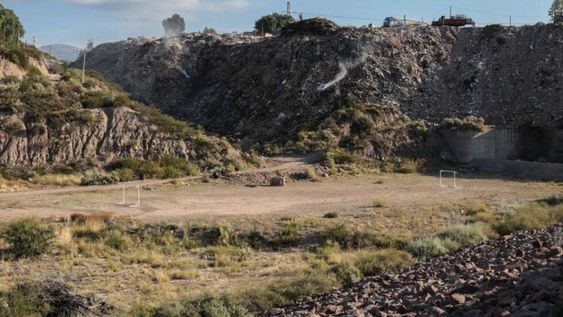 Suárez envió a la Legislatura un proyecto de ley que busca ordenar el territorio del piedemonte para resguardar el avance urbano. / Gentileza