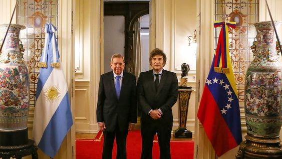 Javier Milei recibió a Edmundo González Urrutia, reconocido por el gobierno argentino como presidente electo de Venezuela. Foto NA / Juan Manuel Floglia