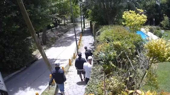 Los cinco delincuentes implicados en el intento de robo a la casa de Valeria Mazza fueron identificados.