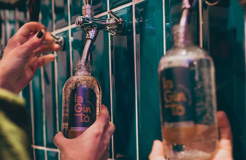 Conocé la última tendencia en eventos: el furor del gin tonic tirado