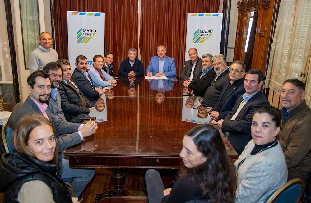 Stevanato y empresarios lanzan la Mesa de Desarrollo Industrial