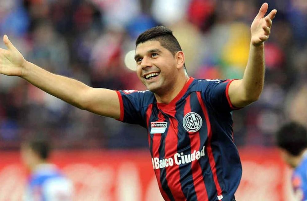 Ortigoza anunció su retiro profesional del fútbol. Jugará su último partido con la camiseta del Ciclón. / Gentileza.