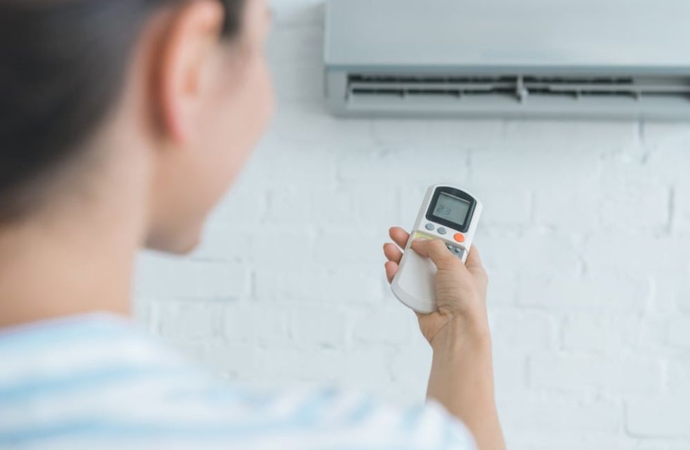 El consumo eléctrico en febrero de este año fue superior al del mismo mes del año pasado, producto de las altas temperaturas. Fuente: depositphotos