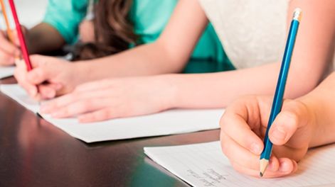 Los Andes | Un grupo de alumnos mendocinos salió primero en una competición internacional de escritura.