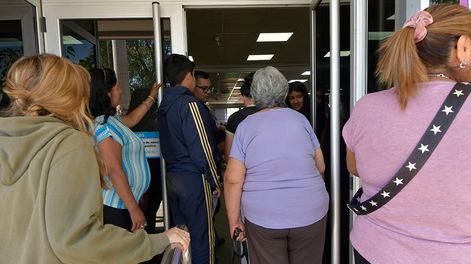 Confirman el bono de $70.000 a este grupo de jubilados en mayo: los nuevos montos -  Foto: Orlando Pelichotti / Los Andes