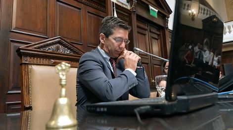 Los Andes | Tratamientos de leyes en Cámara de DiputadosUno de los proyectos es el de saneamiento de la Obra Social de Empleados Provinciales (OSEP), El otro es el de la Declaración de Impacto Ambiental (DIA) para la exploración de la mina de cobre Cerro Amarillo