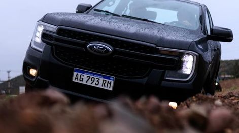 Los Andes | Los participantes tuvieron la oportunidad de disfrutar de un recorrido 4×4 en el que pusieron a prueba las capacidades de las diferentes versiones de la nueva Ranger.