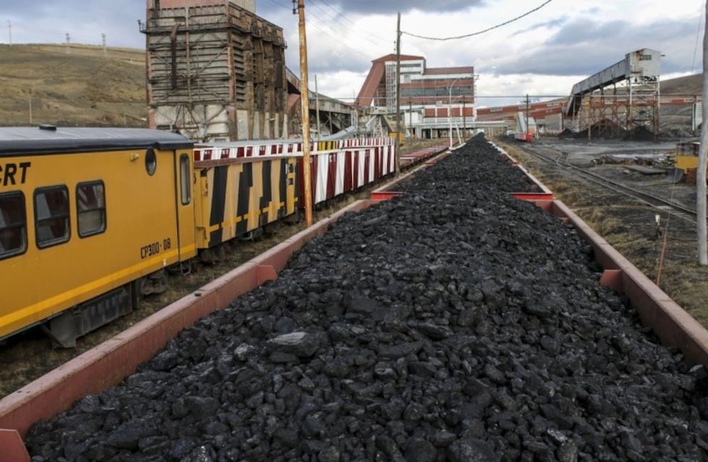 Se frustra la venta de carbón en YCRT: un pedido de coima detuvo la operación millonaria. Foto: Gentileza.